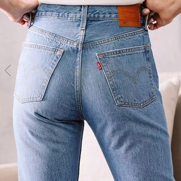 PREMIUM LEVIS 501 ORIGINAL- FIRM PRICE - Picture 3 of 9